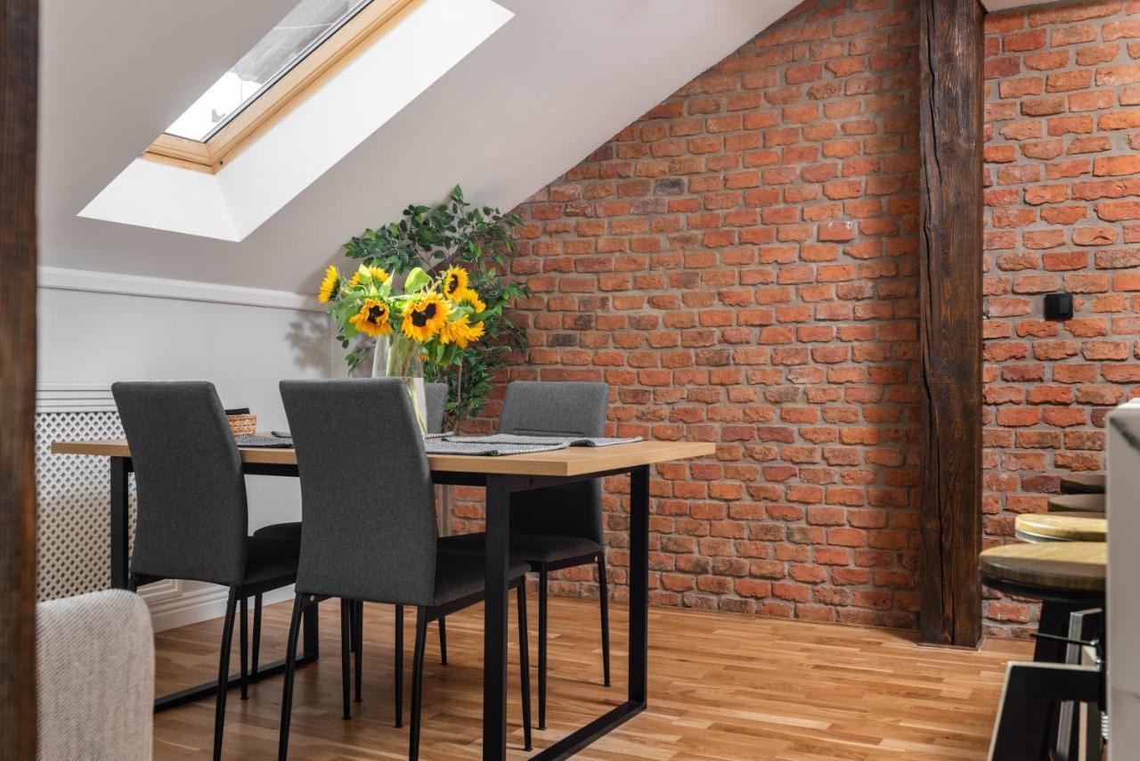 Riverside Premium Class Apartment - By Upstairs Cracovie Extérieur photo
