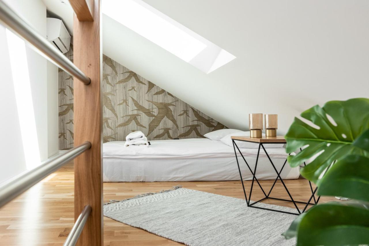Riverside Premium Class Apartment - By Upstairs Cracovie Extérieur photo