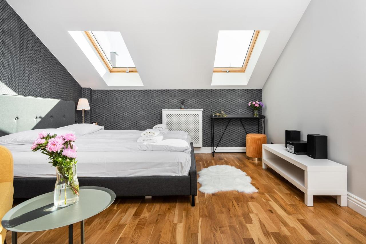 Riverside Premium Class Apartment - By Upstairs Cracovie Extérieur photo